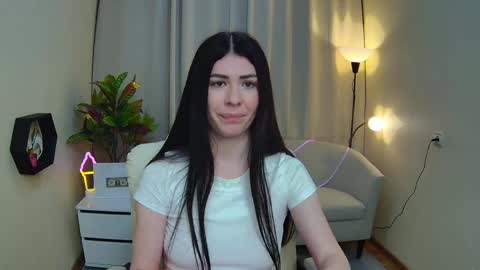 Snapshot of milasecretsss chatting on April 25, 2026, 1:41 pm milasecretsss online show from April 25, 2026, 1:41 pm