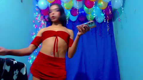 Snapshot of milastarhottx chatting on July 5, 2026, 11:01 pm milastarhottx online show from July 5, 2026, 11:01 pm