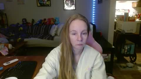 Snapshot of milastoned chatting on February 19, 2026, 1:29 pm Mila online show from February 19, 2026, 1:29 pm