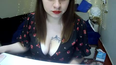 Milaxcute online show from May 21, 2026, 10:44 am