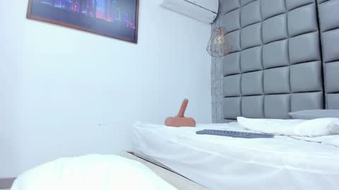 Milena  online show from February 5, 2025, 6:46 am