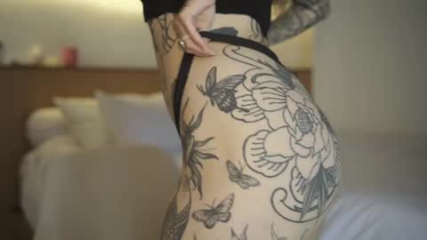 M  Telegram mamagotachannel online show from April 17, 2026, 7:44 am