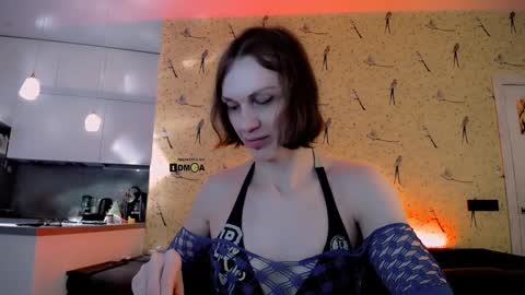 Snapshot of milena_hardy chatting on December 16, 2024, 4:45 am Milena Hardy online show from December 16, 2024, 4:45 am