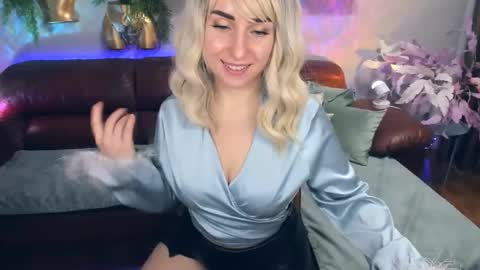 MilenaDaisy online show from February 1, 2026, 2:26 pm