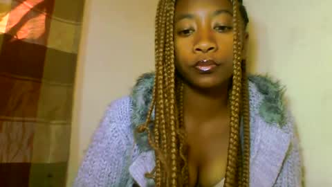 Snapshot of milennah chatting on July 6, 2026, 8:33 am milennah online show from July 6, 2026, 8:33 am