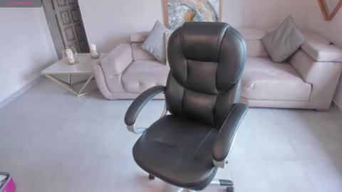 Miley Cruz  IG miley model23 online show from January 10, 2026, 7:15 pm