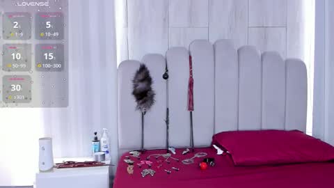 MILEY  online show from November 22, 2025, 3:55 pm