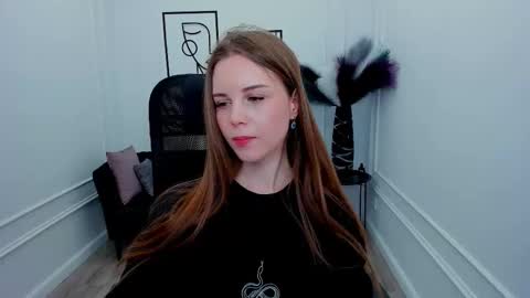 mileygloss online show from October 1, 2025, 5:13 am