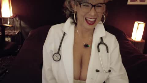 Fabiola online show from April 16, 2026, 1:28 am