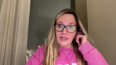 MIlf Goddess online show from December 14, 2025, 2:17 am