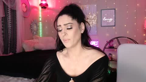 Milf Lacey online show from December 24, 2024, 10:39 pm
