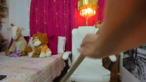 Nakary Bustamante online show from February 11, 2025, 1:31 am