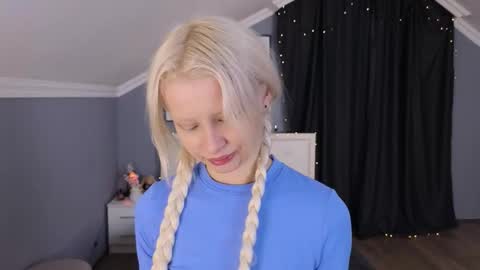 Snapshot of mili_backer chatting on March 5, 2026, 12:12 pm Eva online show from March 5, 2026, 12:12 pm