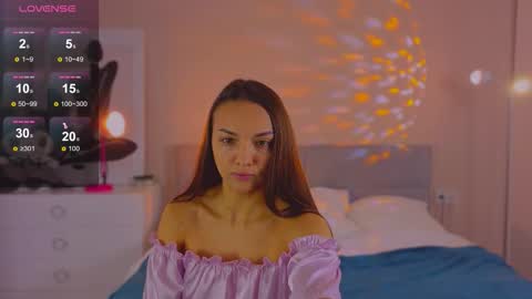 Snapshot of mili_milash chatting on October 9, 2025, 4:32 am Milana online show from October 9, 2025, 4:32 am