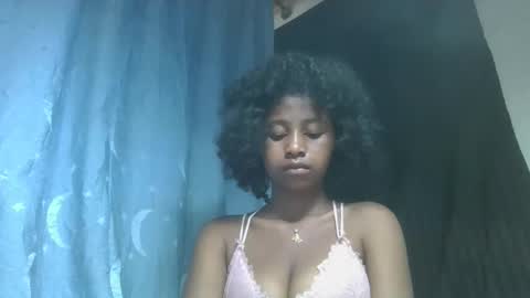 Snapshot of milinasy chatting on March 26, 2026, 12:22 pm milinasy online show from March 26, 2026, 12:22 pm