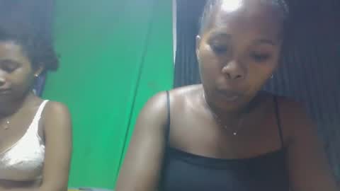 Snapshot of milinasy chatting on April 30, 2026, 2:56 pm milinasy online show from April 30, 2026, 2:56 pm