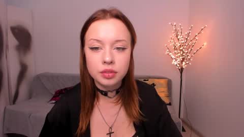 milisa_66 online show from July 13, 2026, 9:01 am