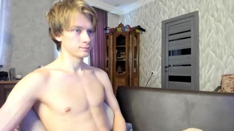 Isaac online show from March 16, 2026, 5:44 am