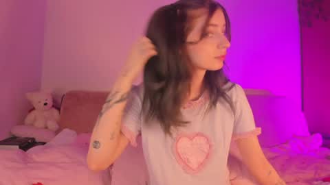 Snapshot of milla_remmy chatting on May 8, 2026, 9:20 pm Milla online show from May 8, 2026, 9:20 pm