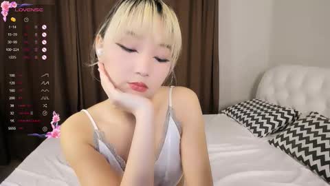 Milla or just Mi online show from November 15, 2025, 12:56 pm