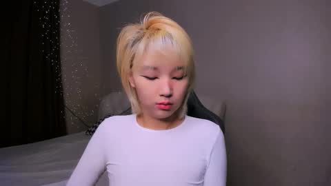 Milla or just Mi online show from December 19, 2025, 1:07 pm