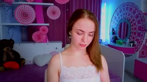 Milana online show from March 29, 2026, 8:53 pm