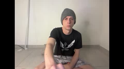 SlimnHungOH online show from March 22, 2026, 2:37 am