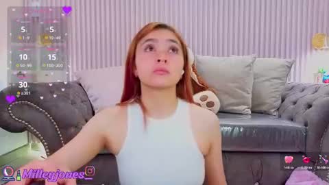 Snapshot of milleyjones_ chatting on July 27, 2026, 11:50 am milleyjones_ online show from July 27, 2026, 11:50 am