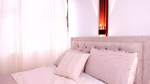 Millie Babe online show from November 7, 2025, 8:31 pm