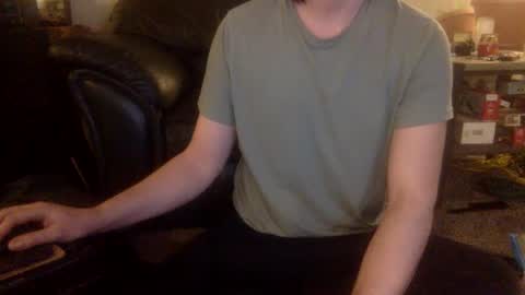 Snapshot of millionsmcgee chatting on February 21, 2025, 3:45 am Millions online show from February 21, 2025, 3:45 am