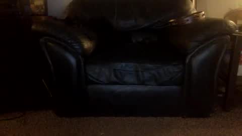 Snapshot of millionsmcgee chatting on February 24, 2025, 1:57 am Millions online show from February 24, 2025, 1:57 am