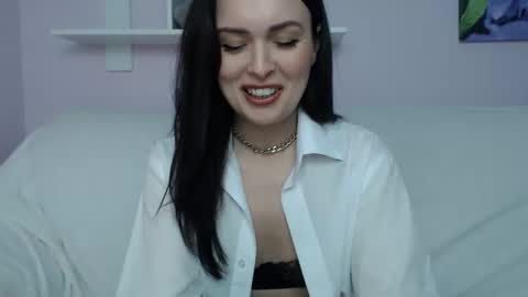 Milly online show from February 13, 2025, 3:14 pm