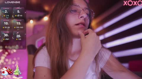 MILLY online show from December 17, 2024, 10:54 pm