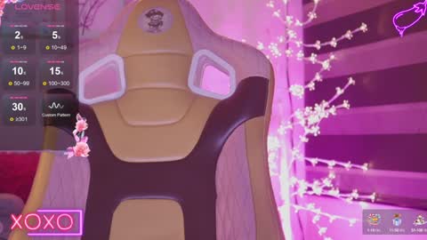 MILLY online show from February 5, 2025, 1:04 am