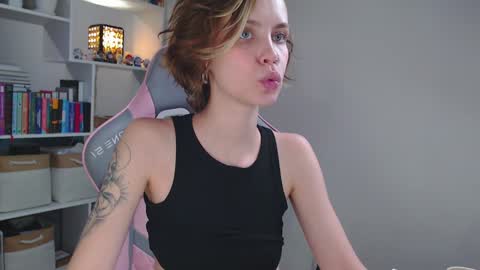 Milly online show from December 9, 2024, 10:32 am