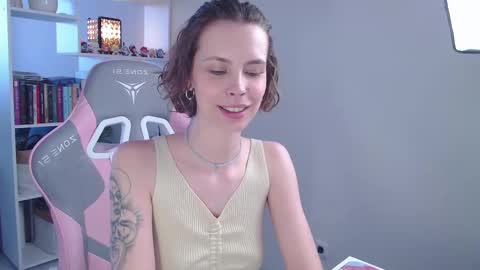 Milly online show from February 24, 2025, 6:38 am