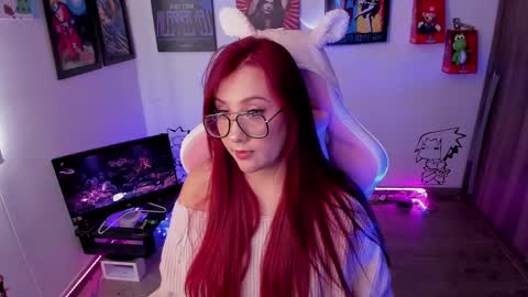 Snapshot of milly_yako chatting on February 24, 2025, 8:47 pm Monkey D Maddie online show from February 24, 2025, 8:47 pm