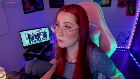 Snapshot of milly_yako chatting on September 19, 2025, 3:19 am Monkey D Maddie online show from September 19, 2025, 3:19 am