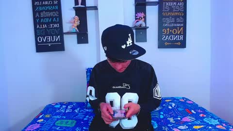 Snapshot of milo_hot_ chatting on March 31, 2026, 8:42 pm milo hot online show from March 31, 2026, 8:42 pm