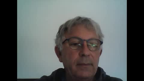 milu72 online show from April 23, 2026, 3:03 pm