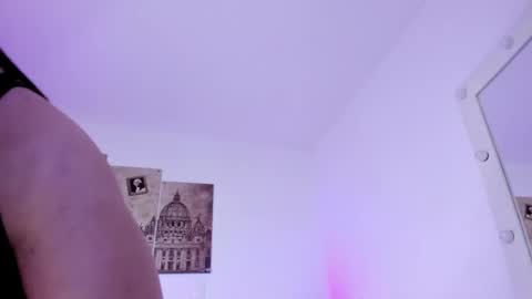 Snapshot of milu_cooper chatting on October 4, 2025, 4:21 am milu modelo independiente .onlyfans kmila model online show from October 4, 2025, 4:21 am