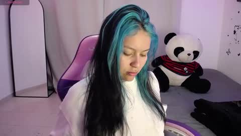 Milusolers online show from September 18, 2025, 2:57 am