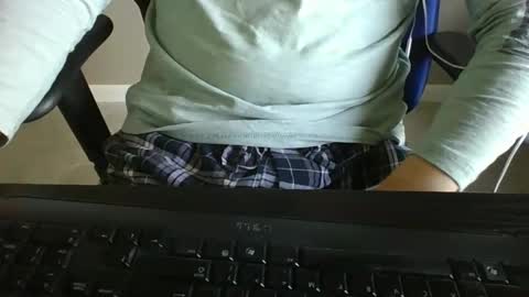 Snapshot of milwaukeebadger24 chatting on December 6, 2024, 3:55 pm milwaukeebadger24 online show from December 6, 2024, 3:55 pm