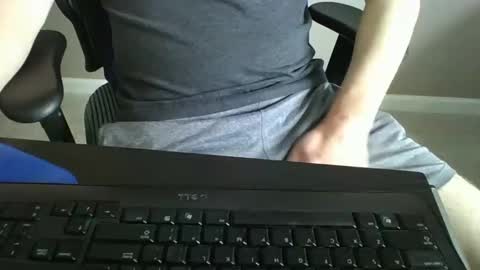 Snapshot of milwaukeebadger24 chatting on February 16, 2025, 3:59 pm milwaukeebadger24 online show from February 16, 2025, 3:59 pm