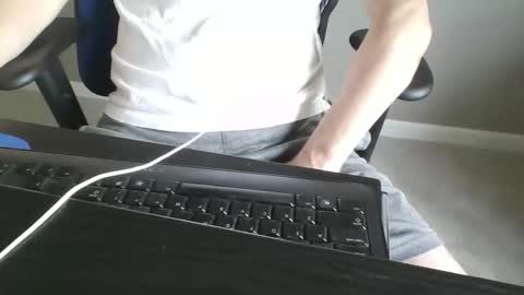 Snapshot of milwaukeebadger24 chatting on October 1, 2025, 6:25 pm milwaukeebadger24 online show from October 1, 2025, 6:25 pm