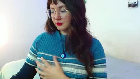 mily_baker online show from February 25, 2025, 6:53 pm