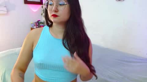 mily_baker online show from September 10, 2025, 6:08 pm
