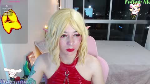 mily_milk_ online show from December 25, 2024, 12:05 am