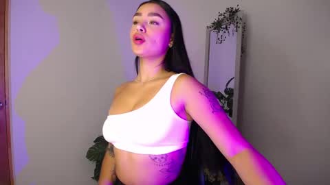 Mily Ortiz online show from February 4, 2026, 3:51 pm