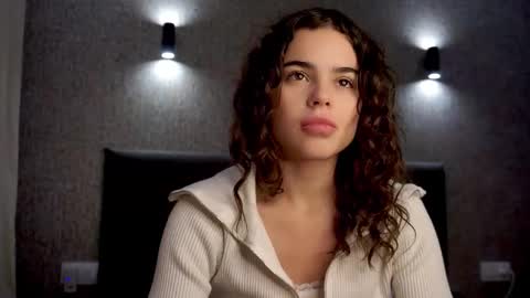 Linda online show from October 21, 2025, 1:12 pm